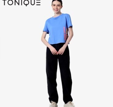 Vanya –  Cropped T-shirt