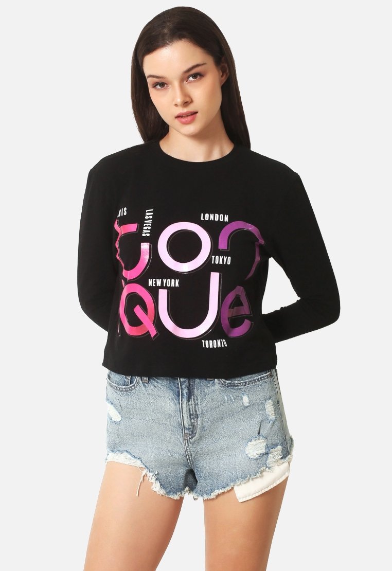 Mia - Cropped T-shirt - Image 3