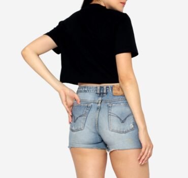 Katie –  Cropped T-shirt