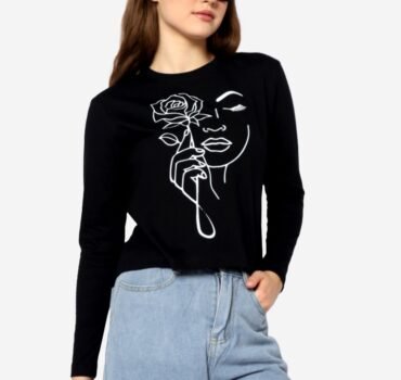 Cassandra –  Cropped T-shirt