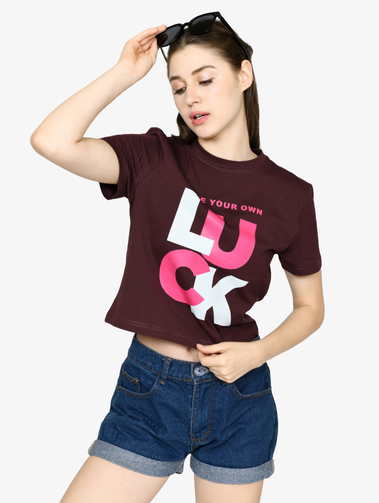 Luck -  Cropped T-shirt
