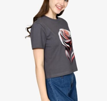 Violet –  Cropped T-shirt